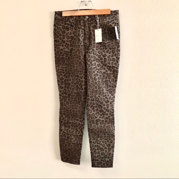 Good American Good Legs Leopard Print Skinny Jeans - Picture 4 of 12